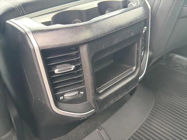 2022 Ram 1500 Big Horn Crew Cab 4x4 5'7" Box