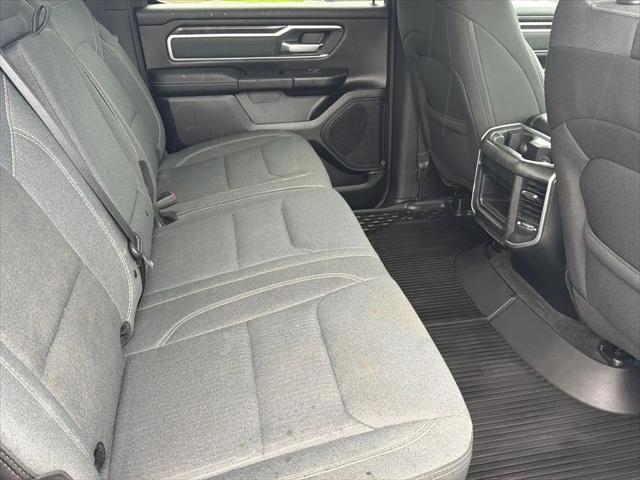 2022 Ram 1500 Big Horn Crew Cab 4x4 5'7" Box