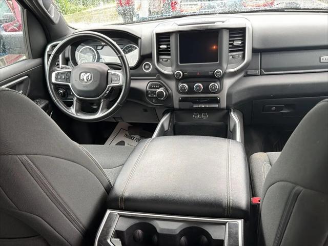 2022 Ram 1500 Big Horn Crew Cab 4x4 5'7" Box