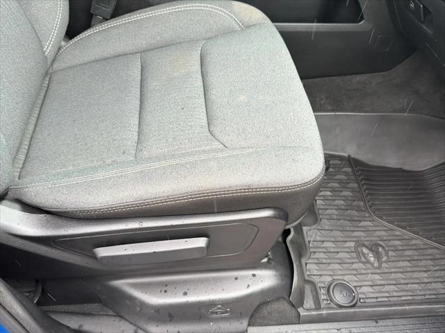 2022 Ram 1500 Big Horn Crew Cab 4x4 5'7" Box