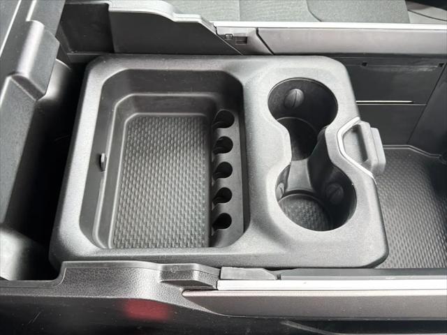 2022 Ram 1500 Big Horn Crew Cab 4x4 5'7" Box