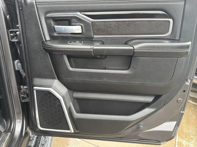 2022 Ram 2500 Laramie Crew Cab 4x4 6'4" Box