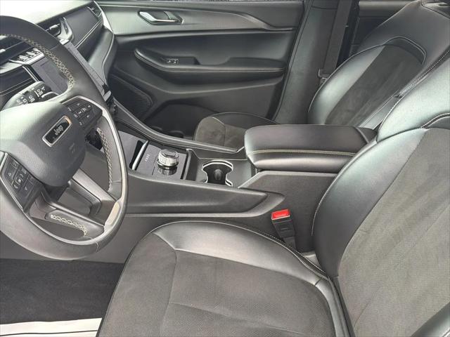 2024 Jeep Grand Cherokee L Altitude X 4x4