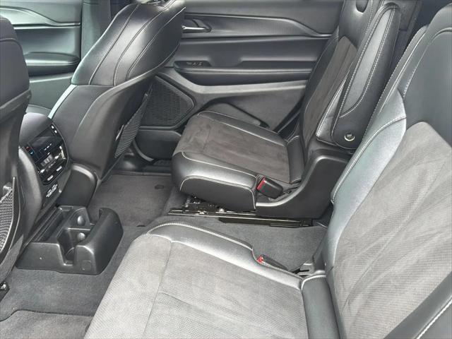 2024 Jeep Grand Cherokee L Altitude X 4x4