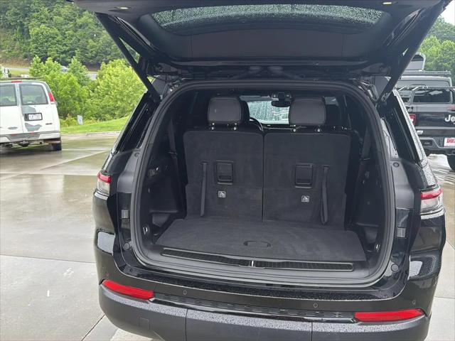 2024 Jeep Grand Cherokee L Altitude X 4x4