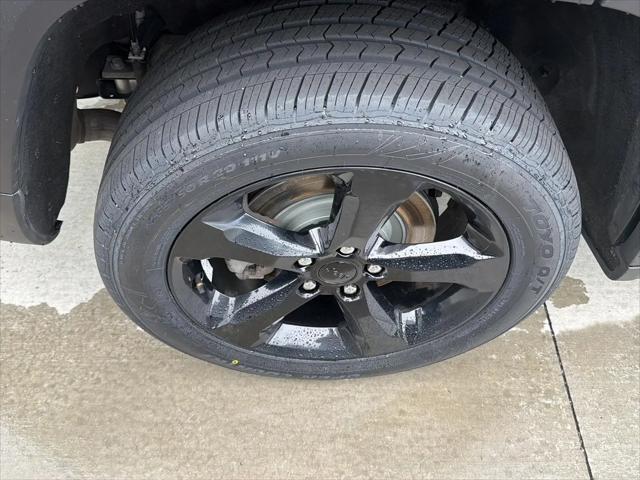 2024 Jeep Grand Cherokee L Altitude X 4x4