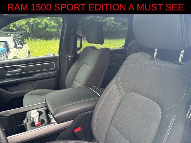 2022 Ram 1500 Big Horn Crew Cab 4x4 5'7" Box