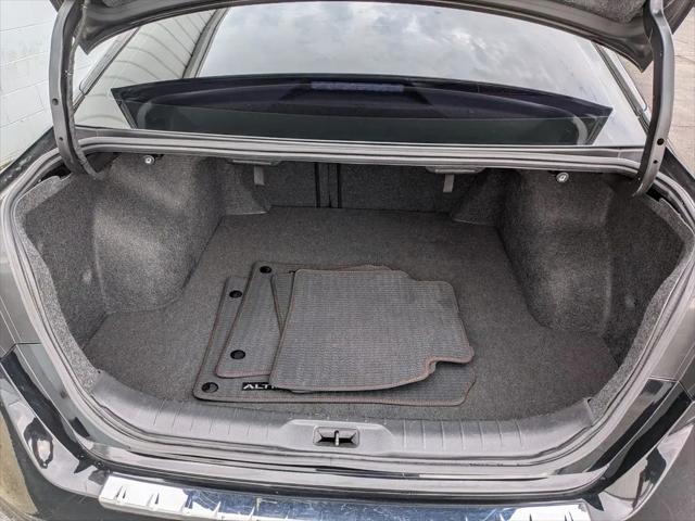 2021 Nissan Altima SR FWD
