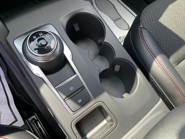 2025 Ford Escape ST-Line Elite