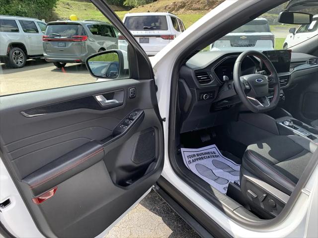 2025 Ford Escape ST-Line Elite