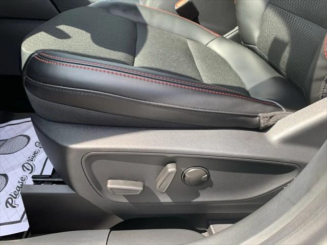2025 Ford Escape ST-Line Elite