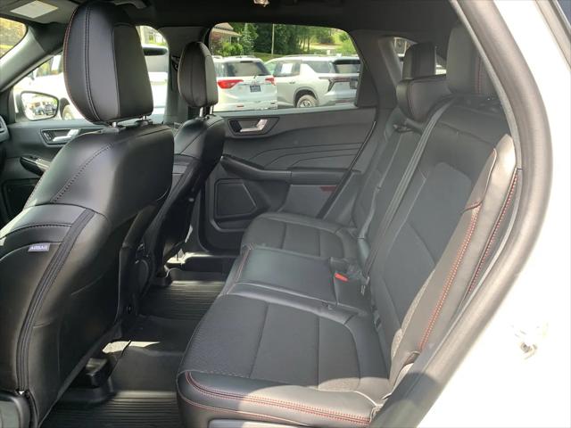 2025 Ford Escape ST-Line Elite