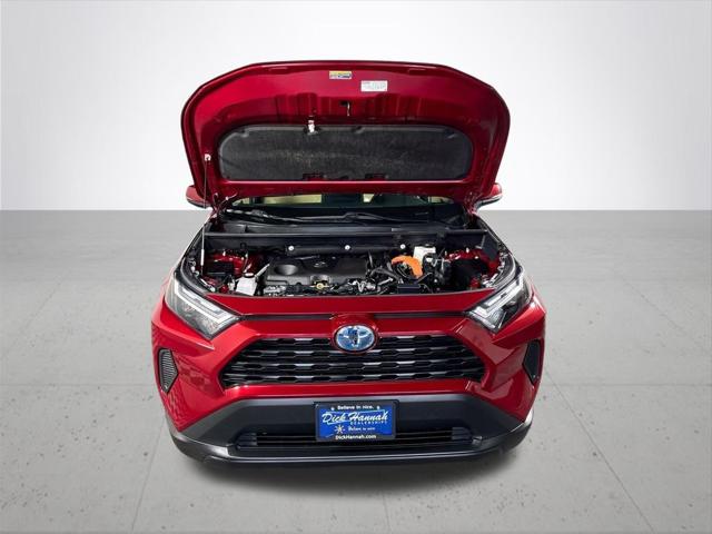 2024 Toyota RAV4 Hybrid XLE