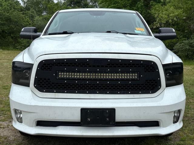 2018 Ram 1500 Express Crew Cab 4x4 5'7" Box