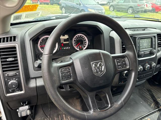 2018 Ram 1500 Express Crew Cab 4x4 5'7" Box