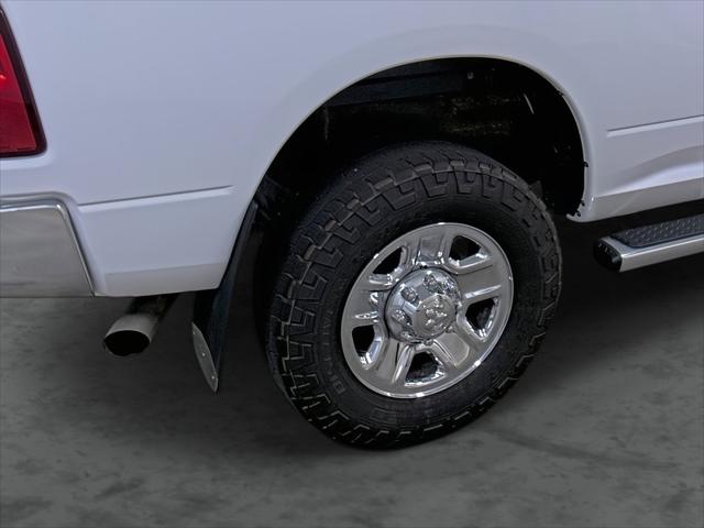 2017 Ram 2500 SLT Crew Cab 4x4 6'4" Box
