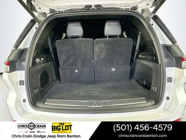 2023 Jeep Grand Cherokee L Overland 4x4