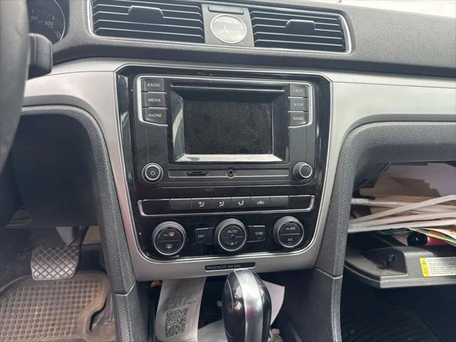 2017 Volkswagen Passat 1.8T S