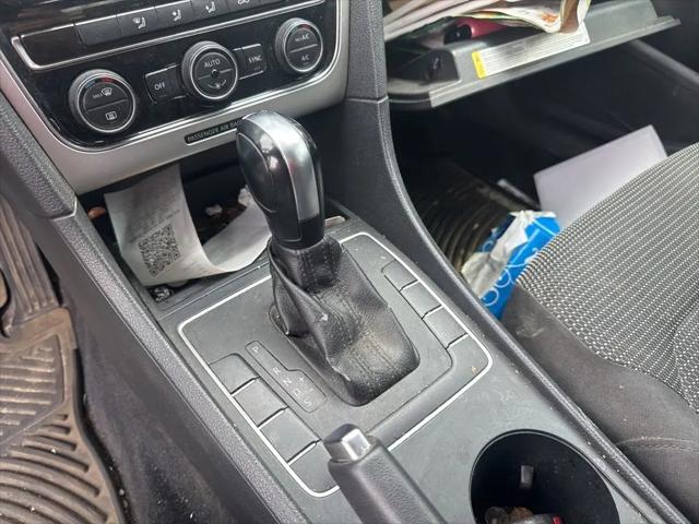 2017 Volkswagen Passat 1.8T S
