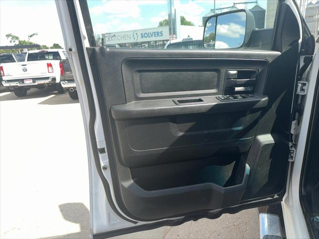 2018 Ram 2500 Tradesman Crew Cab 4x4 8' Box