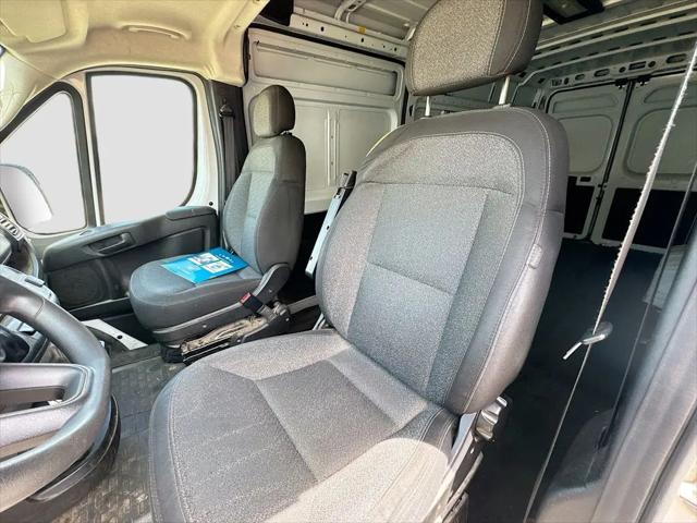 2015 Ram 3500 Tradesman/SLT