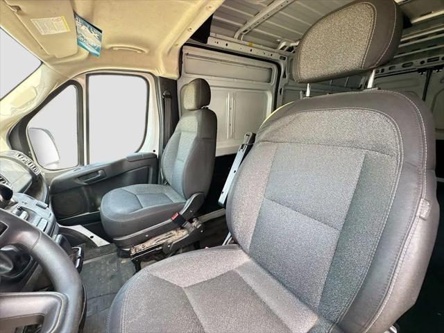 2015 Ram 3500 Tradesman/SLT
