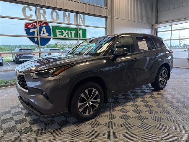 2024 Toyota Highlander Hybrid XLE