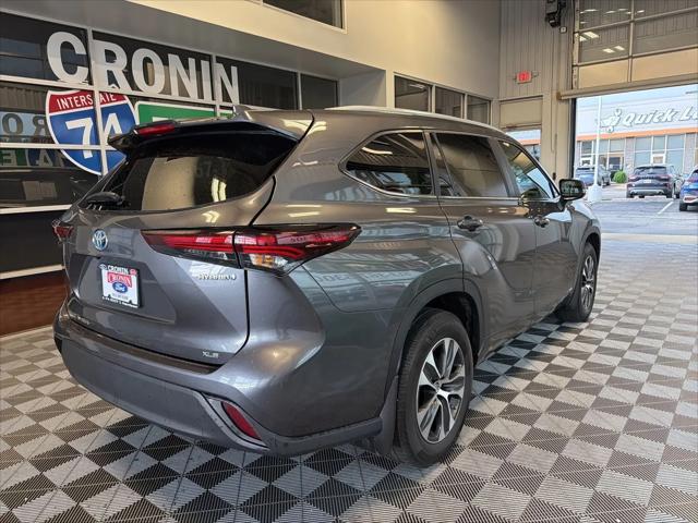 2024 Toyota Highlander Hybrid XLE