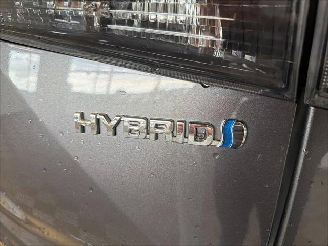 2024 Toyota Highlander Hybrid XLE