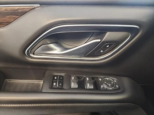 2022 Chevrolet Suburban 4WD Premier