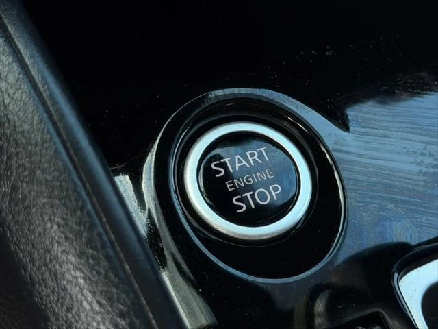 2021 Nissan Versa SV Xtronic CVT