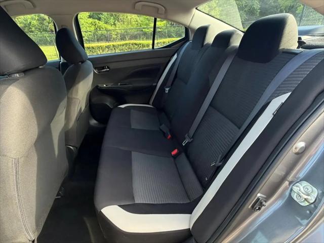 2021 Nissan Versa SV Xtronic CVT