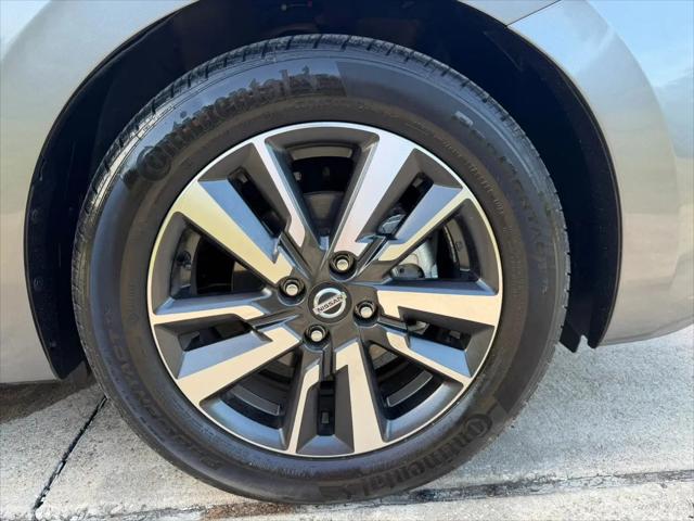 2021 Nissan Versa SV Xtronic CVT