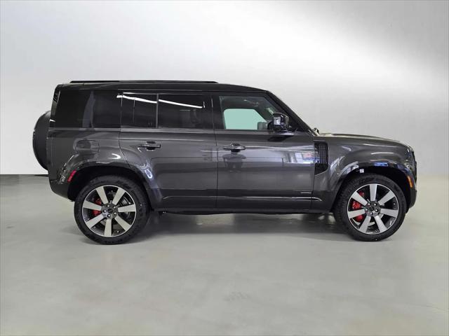 2026 Land Rover Defender P400 X