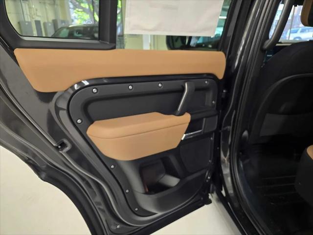 2026 Land Rover Defender P400 X