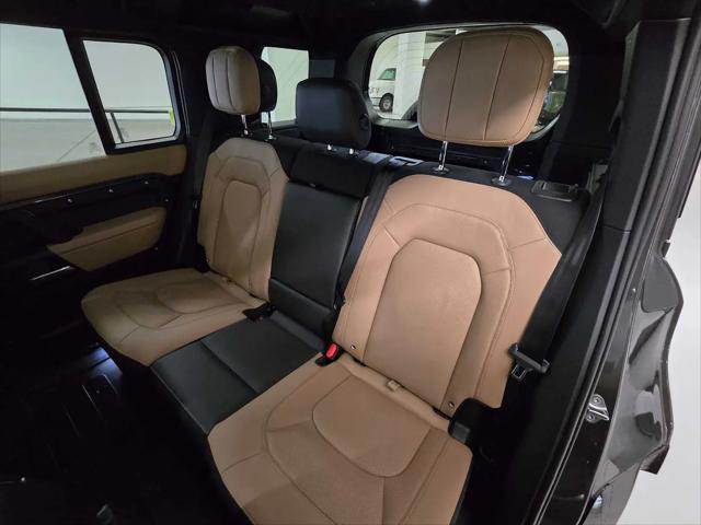 2026 Land Rover Defender P400 X