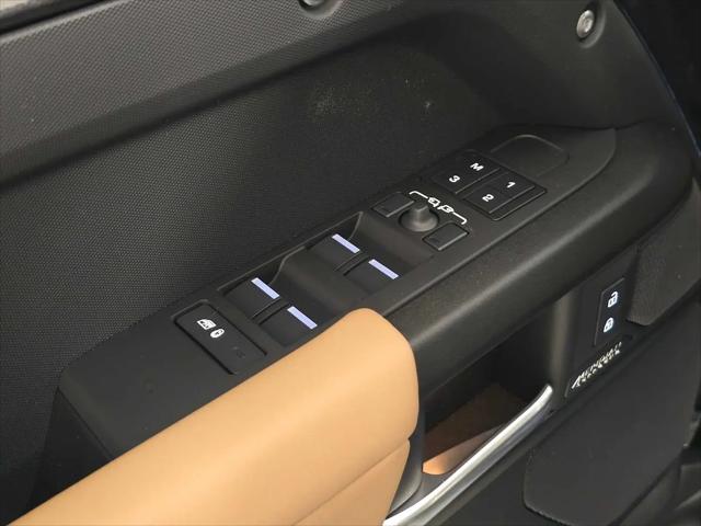 2026 Land Rover Defender P400 X