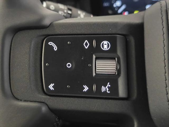 2026 Land Rover Defender P400 X