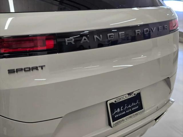 2026 Land Rover Range Rover Sport P400 Dynamic SE