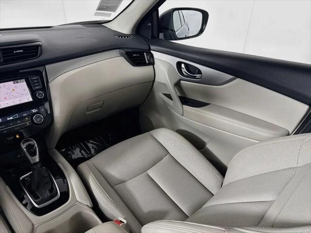 2020 Nissan Rogue Sport SL AWD Xtronic CVT