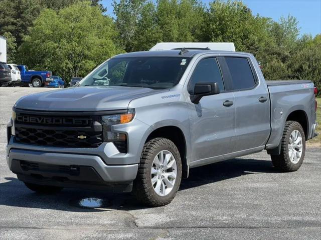 2023 Chevrolet Silverado 1500 4WD Crew Cab Short Bed Custom