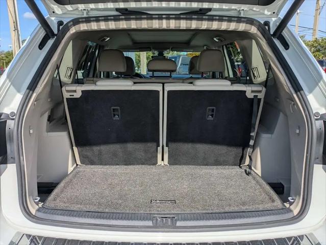 2019 Volkswagen Atlas 3.6L V6 SE w/Technology R-Line