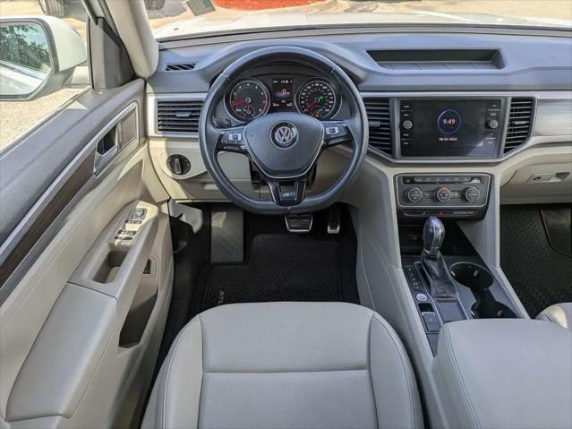2019 Volkswagen Atlas 3.6L V6 SE w/Technology R-Line