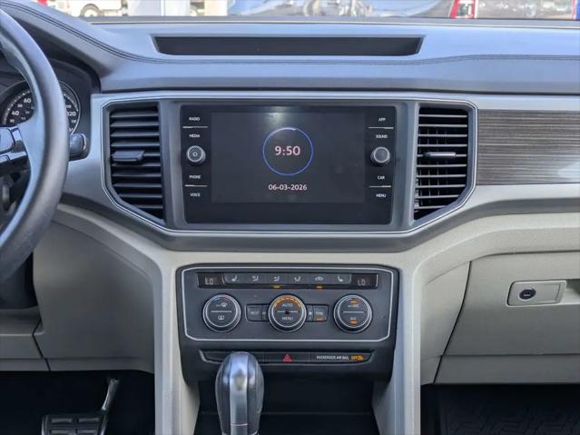 2019 Volkswagen Atlas 3.6L V6 SE w/Technology R-Line