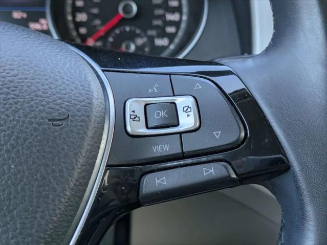 2019 Volkswagen Atlas 3.6L V6 SE w/Technology R-Line