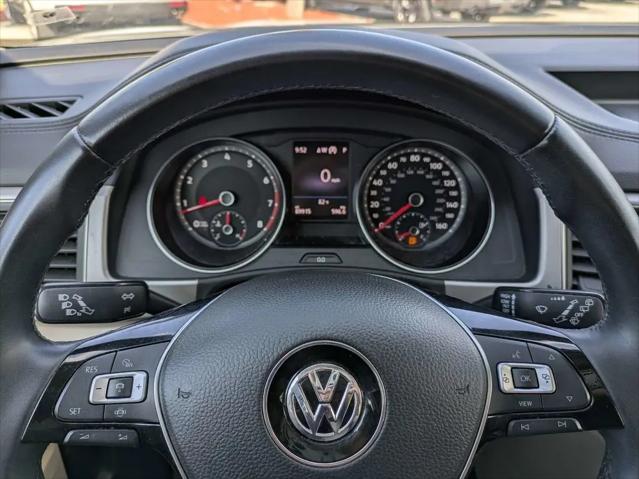 2019 Volkswagen Atlas 3.6L V6 SE w/Technology R-Line