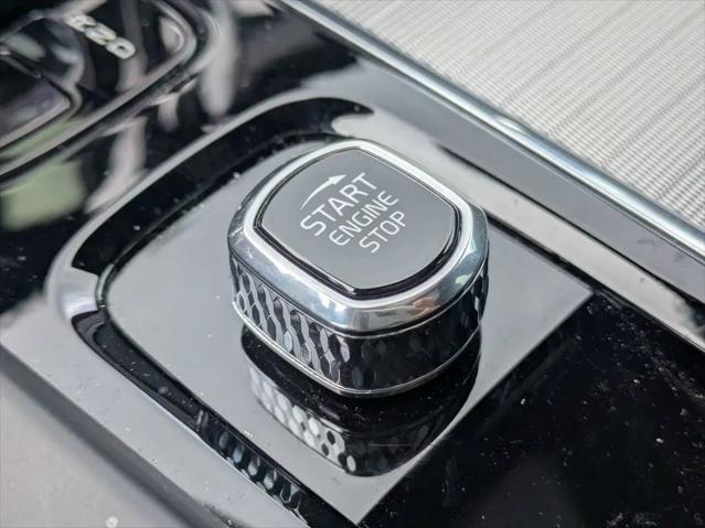 2024 Volvo S60 B5 Plus Black Edition