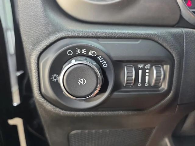 2018 Jeep Wrangler Unlimited Sahara 4x4