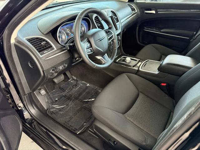 2018 Chrysler 300 Touring