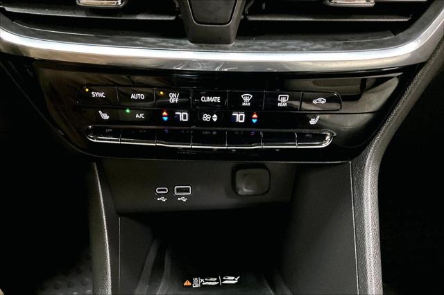 2024 Buick Encore GX Avenir FWD